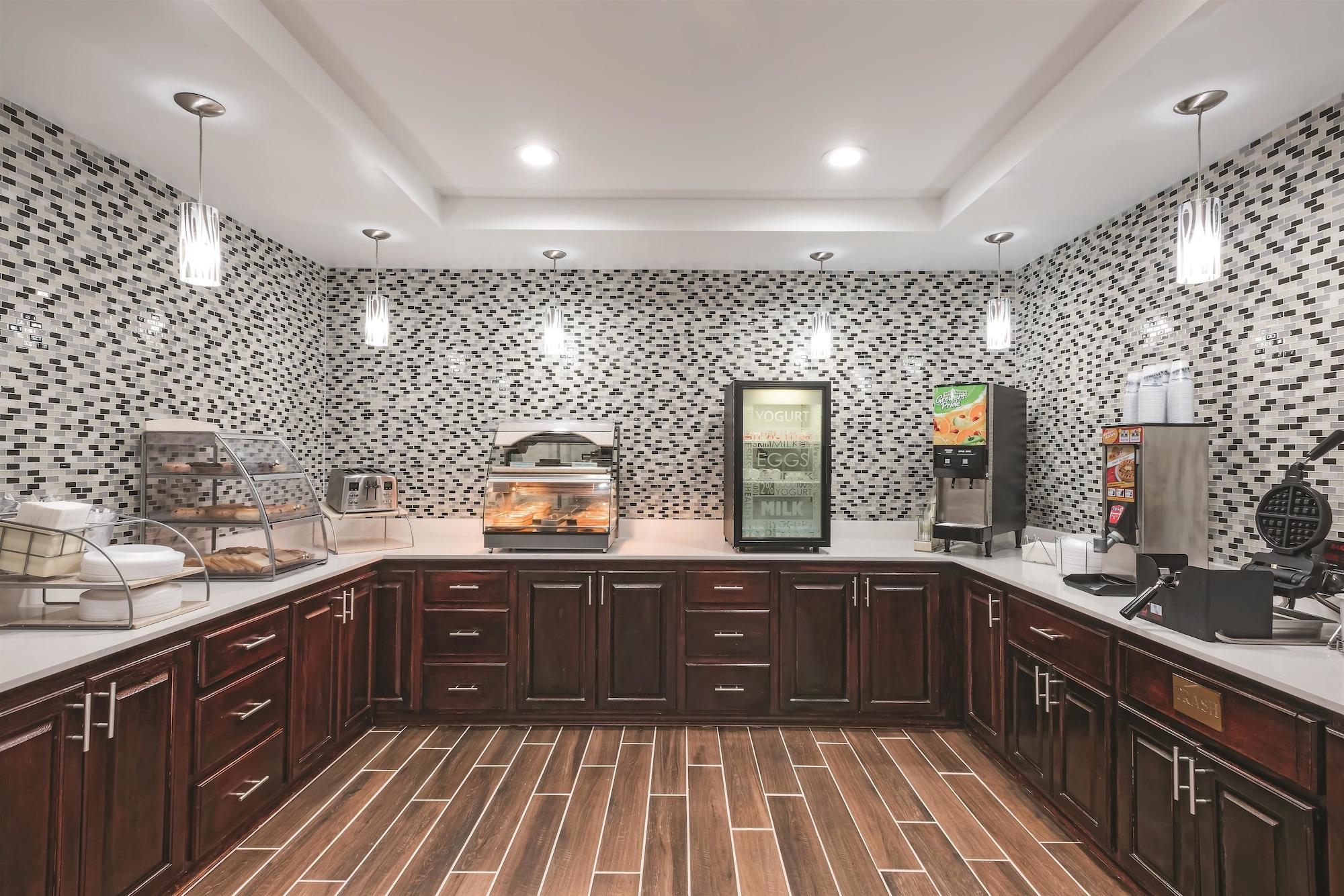 La Quinta By Wyndham Norwich-plainfield-casino
